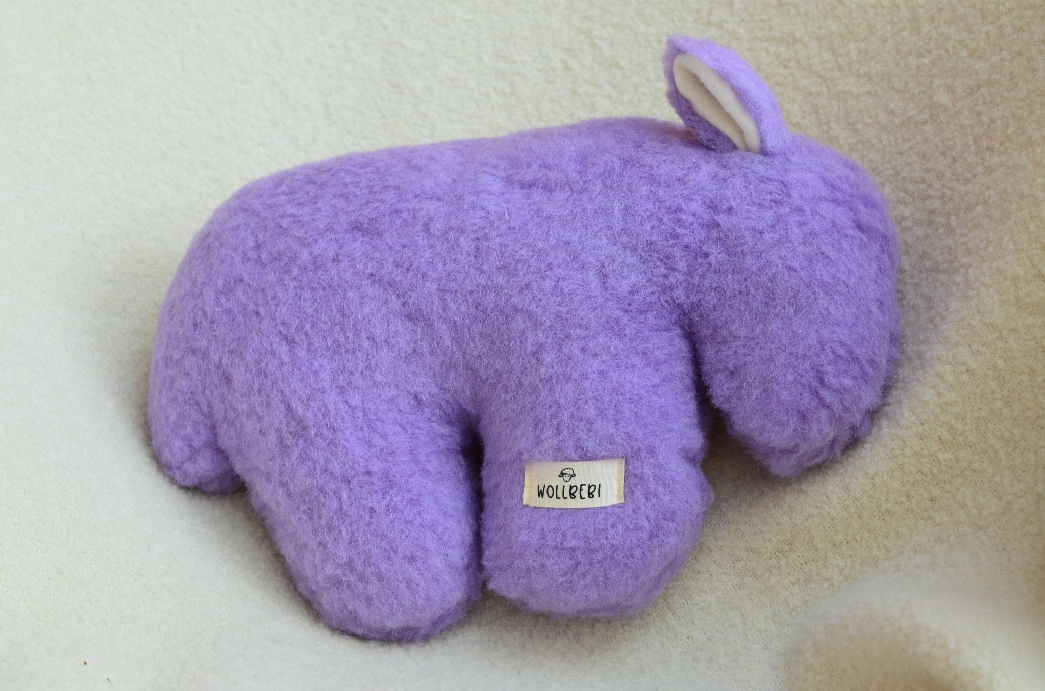 Kuscheltier Schaf "Heidi" aus reiner Schurwolle - Wollbebi