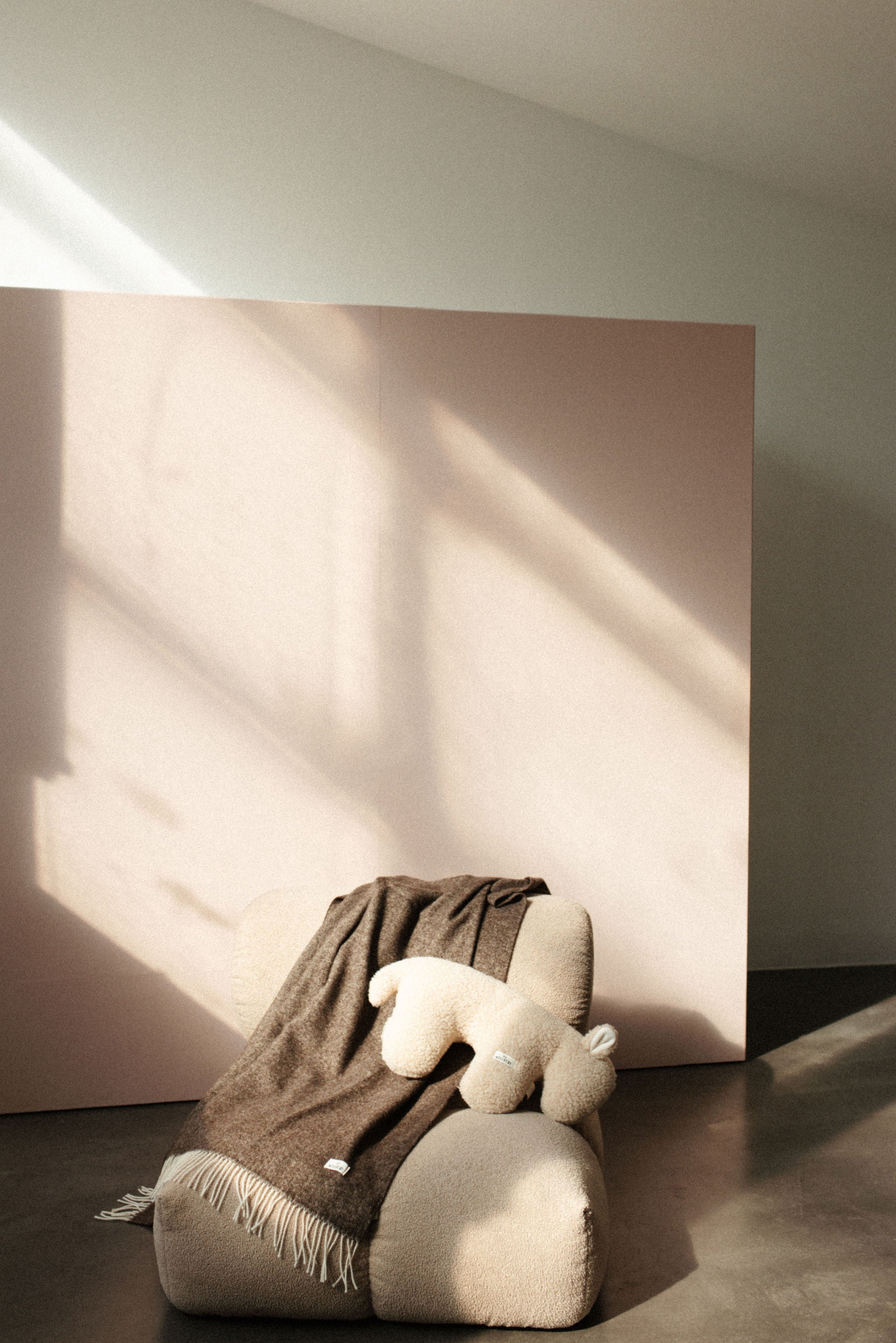 Feine Decke aus Schurwolle "Sissi"