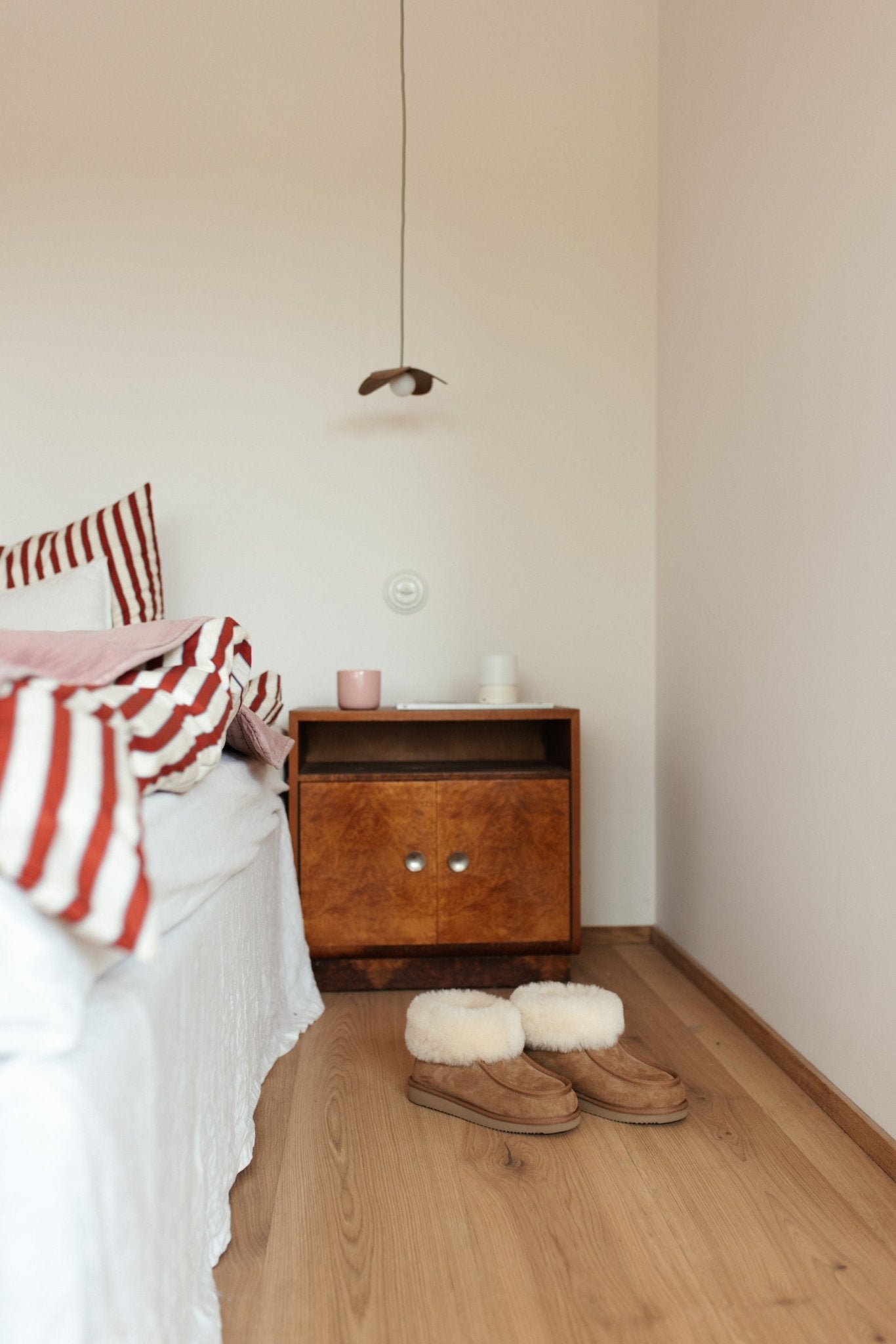 Lammfell Hausschuh "Cozy" - Wollbebi