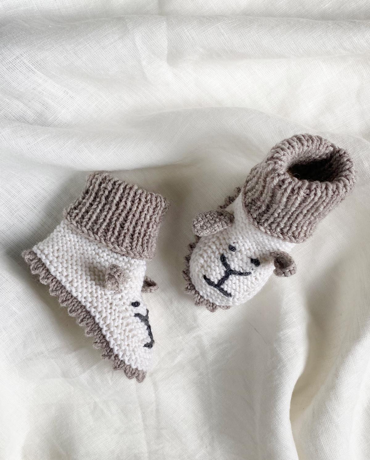 Strickschuhe Little Lion